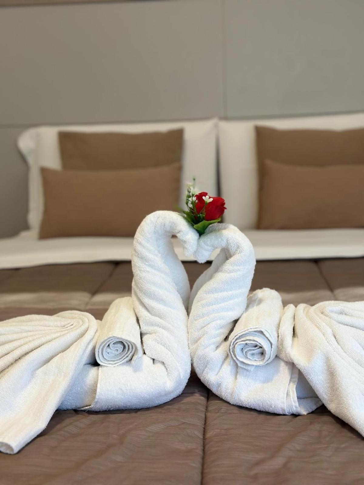Hotel Lorena ตอสโกลาโน มาแดร์โน ห้อง รูปภาพ